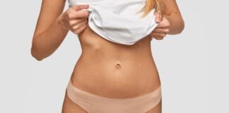 Existe cirurgia para costelas saltadas? Como funciona?