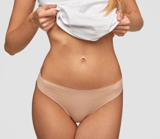 Existe cirurgia para costelas saltadas? Como funciona?