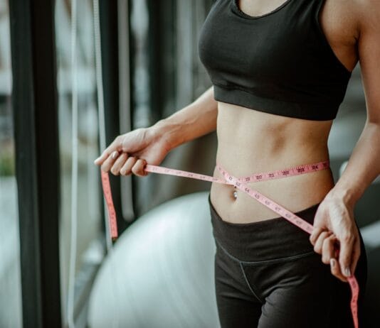 Quantos quilos se perde em uma Lipoabdominoplastia?