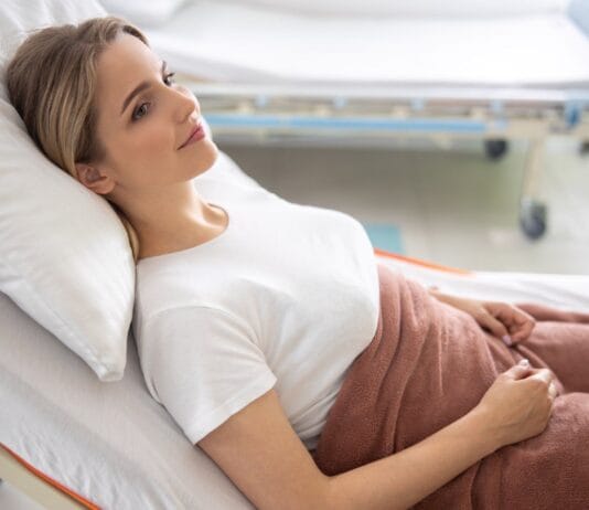 Como é a recuperação da cirurgia de ninfoplastia?