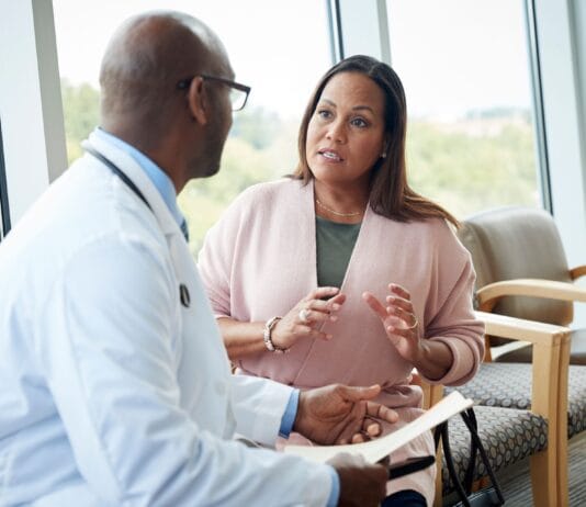 Como tratar a hipertrofia dos pequenos lábios vaginais?