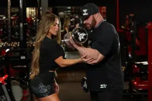 Creatina engorda? Entenda a retenção e o ganho real