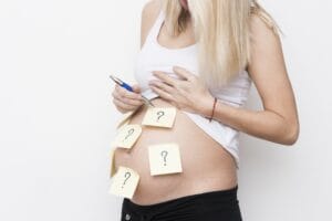 Posso realizar abdominoplastia após a gravidez