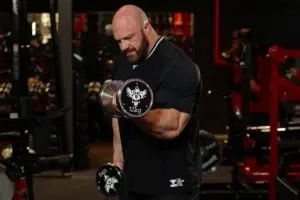 Whey protein e envelhecimento: força e consistência nos 40+