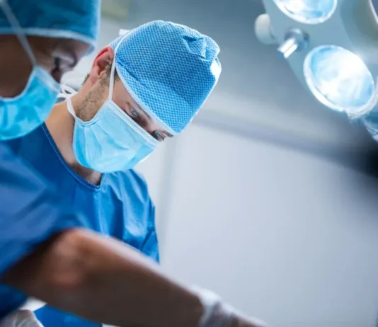 Médico para ninfoplastia em SP