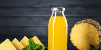 Aprenda a fazer um delicioso suco de abacaxi com hortelã!