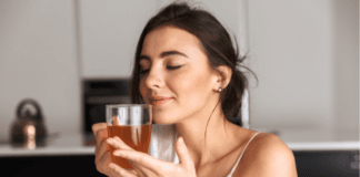 Chá de espinheira-santa: benefícios e como consumir