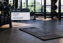 No-show nas academias: o que é, impactos e como reduzir Ambiente de treino vazio para retratar no-show nas academias